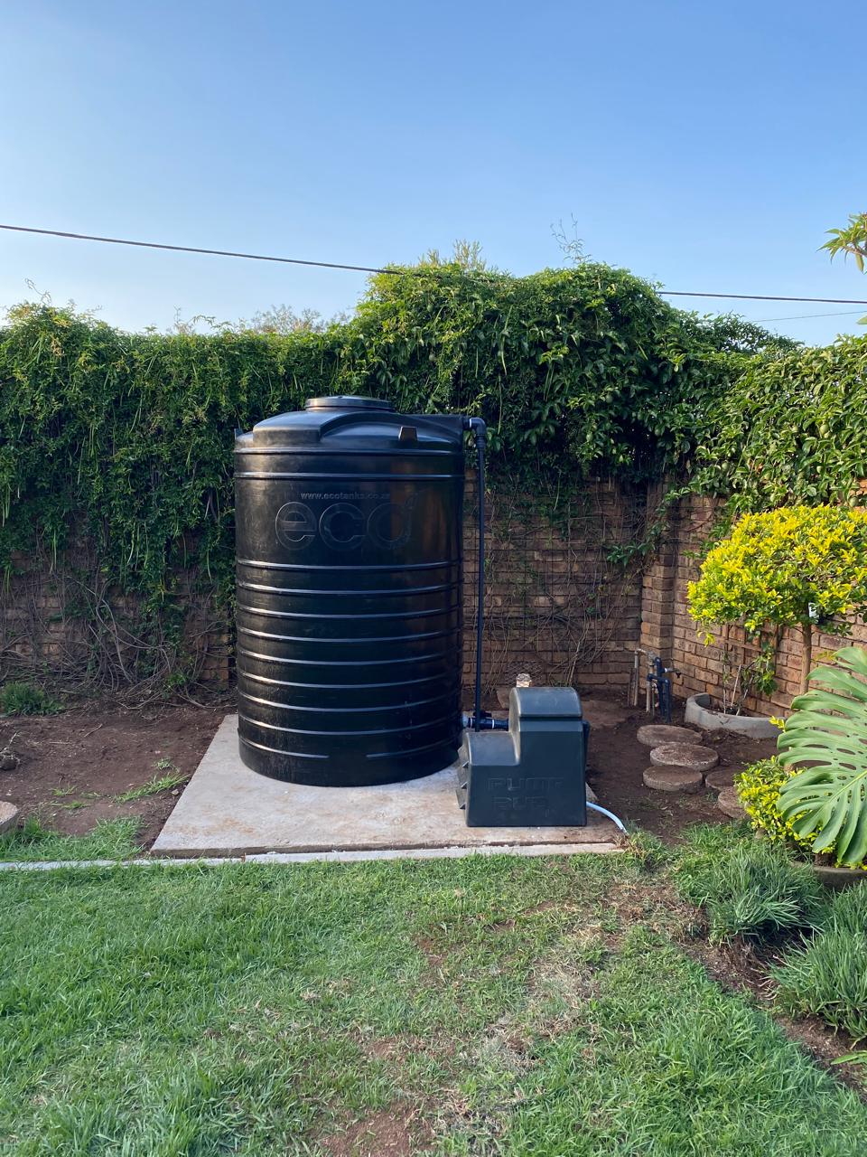 Water backup tank installation, photo 2